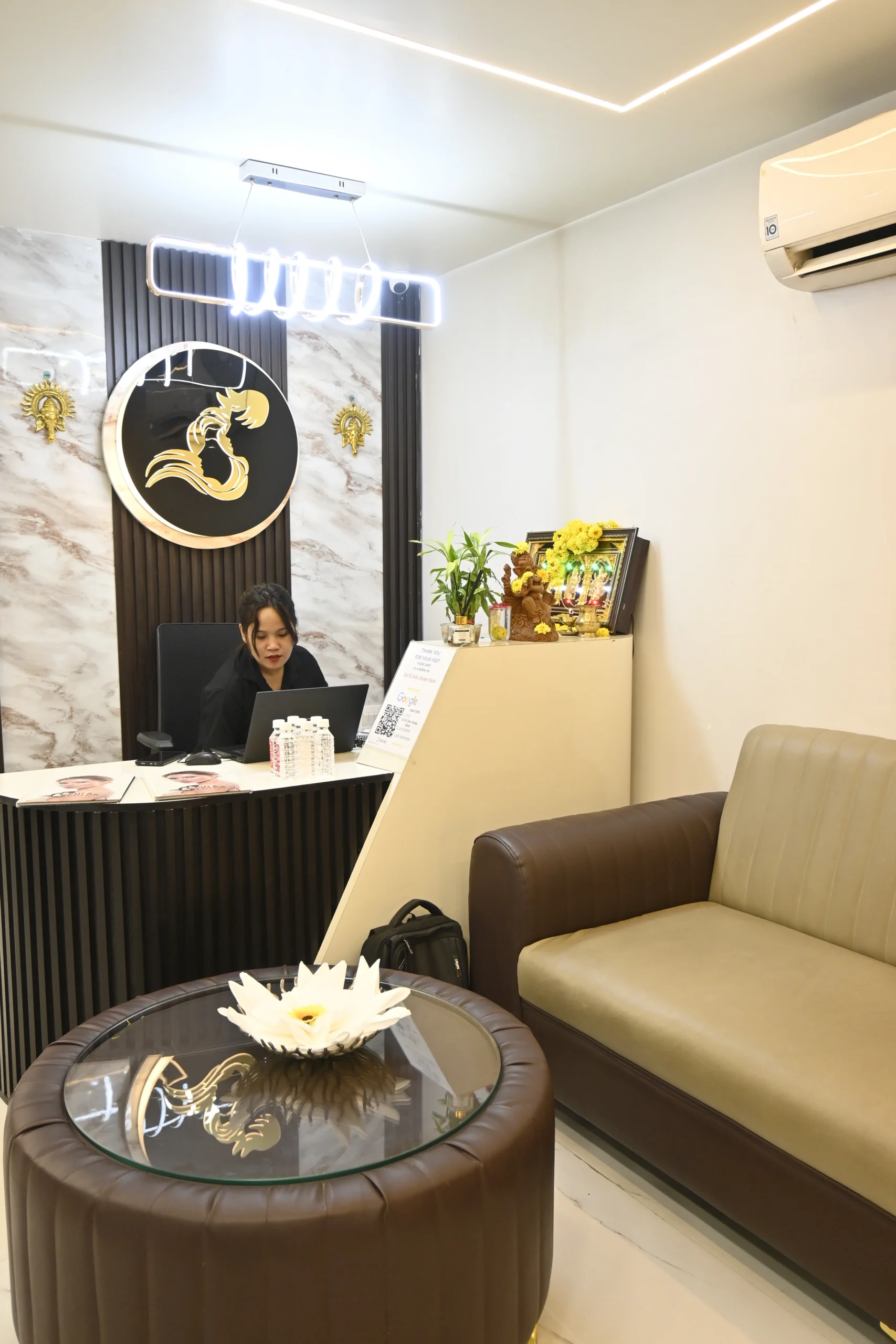 VIP private styling suite